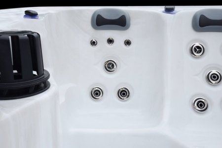 Гидромассажный СПА бассейн Sunrans SR808C